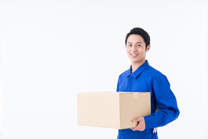 《茨木市》週払いOK・ハイエースでのドーナツの店舗配送ドライバー！（AT限定OK・週1勤務）