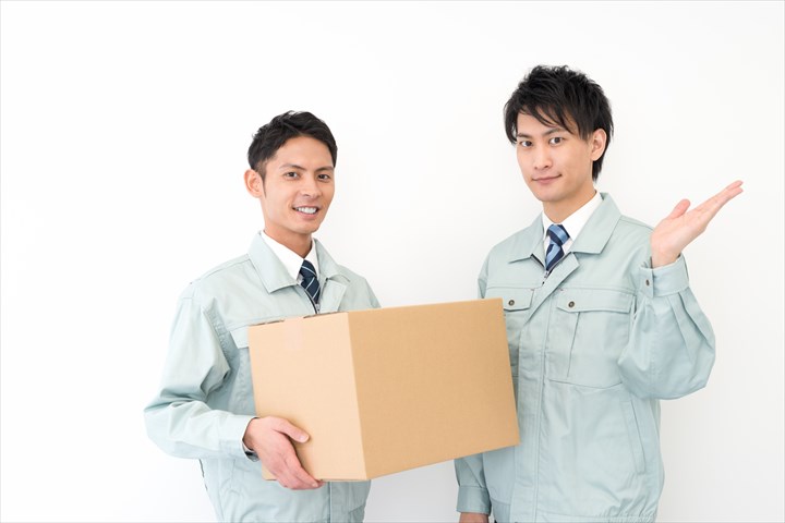 《練馬区》週払いOK・3ｔ車での樹脂製品の倉庫間配送ドライバー！（Web面接OK・高時給）