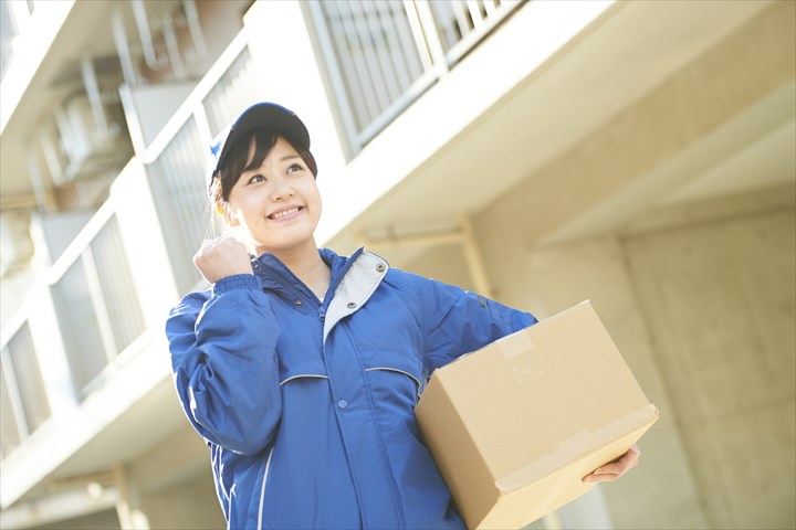 《名古屋市熱田区》週払いOK・ハイエースでのリネン品の集配ドライバー！（高時給・ルート固定）