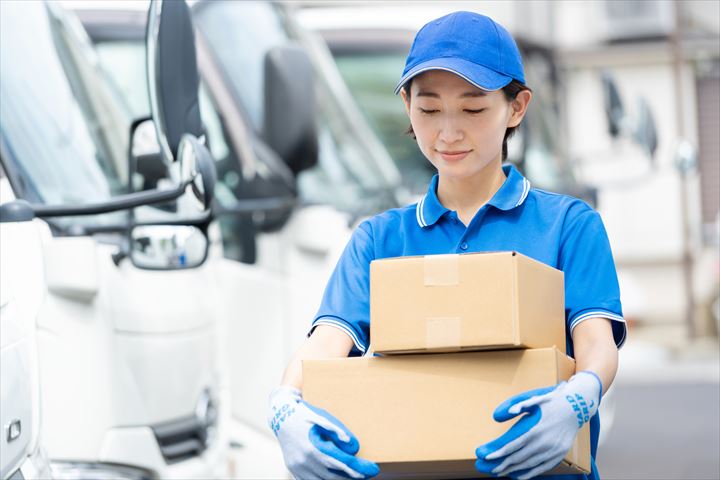 《千葉市花見川区》週払いOK・大型車でのチルド食品の店舗配送ドライバー！（高収入・週休2日）