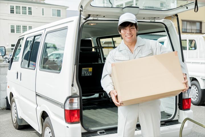 《松阪市》週払いOK・ハイエースでのレンタル用介護用具の店舗配送ドライバー！（Web面接OK・土日祝休み）