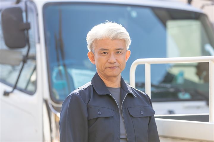 《足立区》週払いOK・2ｔ車での公園の保守点検ドライバー！（土日祝休み・高時給）