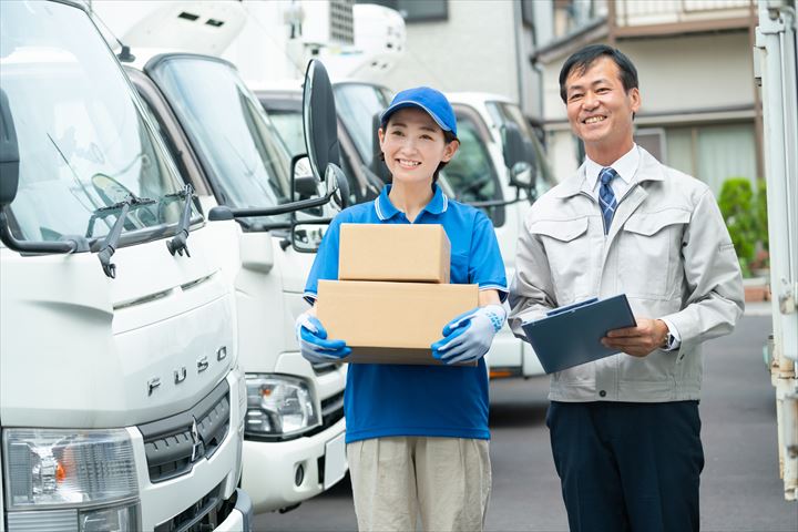 《堺市美原区》週払いOK・3ｔ車での飲料の店舗配送ドライバー！（ルート配送・土日祝休み）