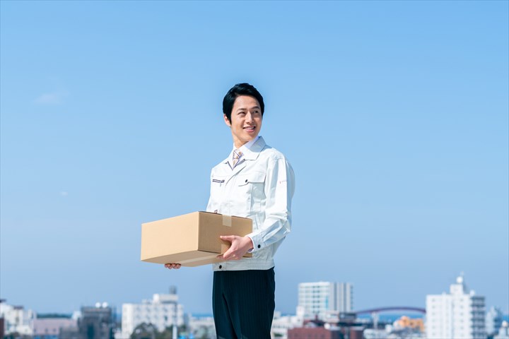 《新座市》週払いOK・1.5ｔ車での電気機器の配送ドライバー！（土日祝休み・高収入）