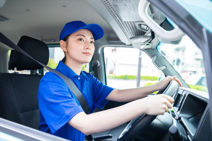 《唐津市》週払いOK・1ｔ～2ｔ車での自販機へのベンディングドライバー！（Web面接OK・週休2日）