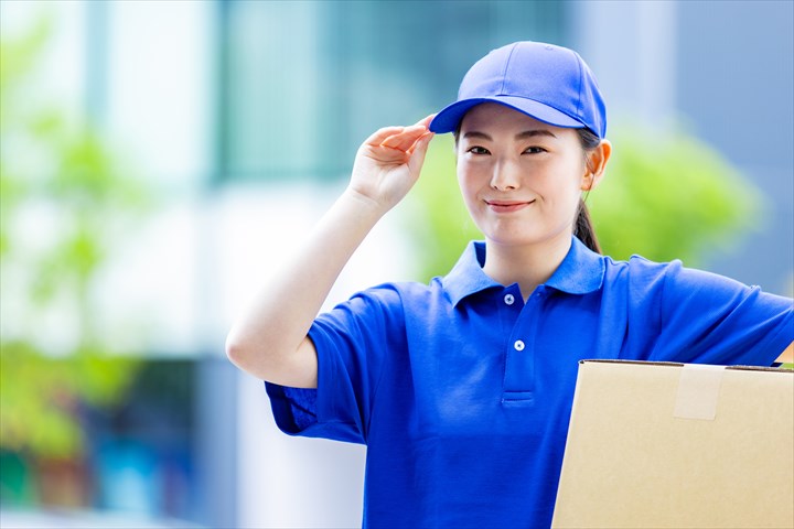 《中央区》週払いOK・電動自転車での企業向け書類の集配スタッフ！（土日祝休み・未経験歓迎）