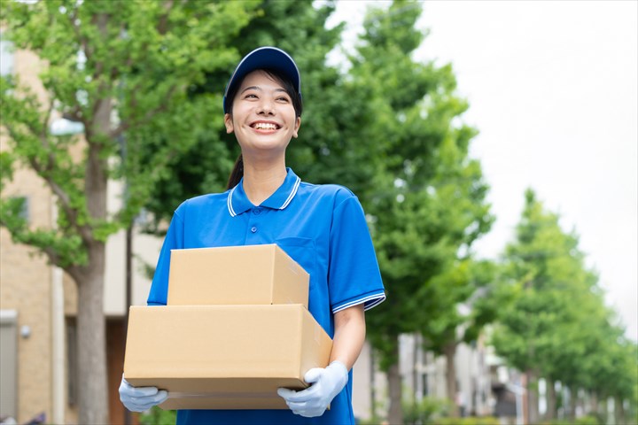 《大田区》週払いOK・2ｔ車での青果類の配送ドライバー！（Web面接OK・週休2日）