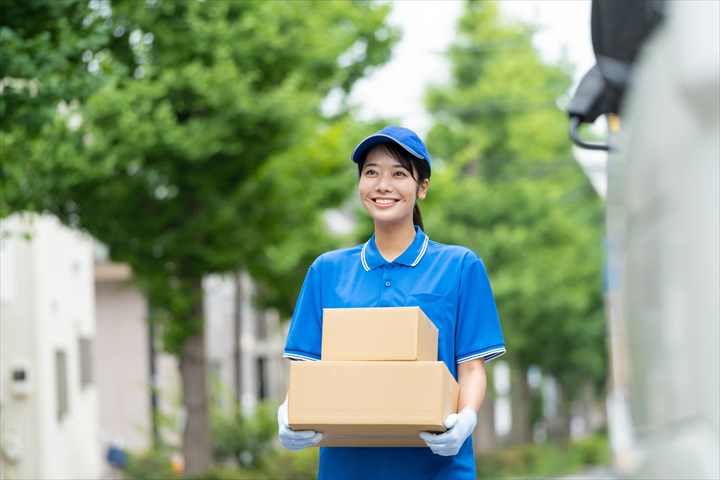 《大田区》週払いOK・2ｔショート車での洋菓子材料の店舗配送ドライバー！（高収入・AT限定OK）