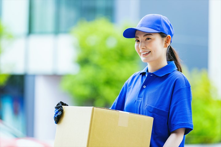 《山武市》週払いOK・3ｔ車でのリネン品の集配ドライバー！（高収入・週休2日）