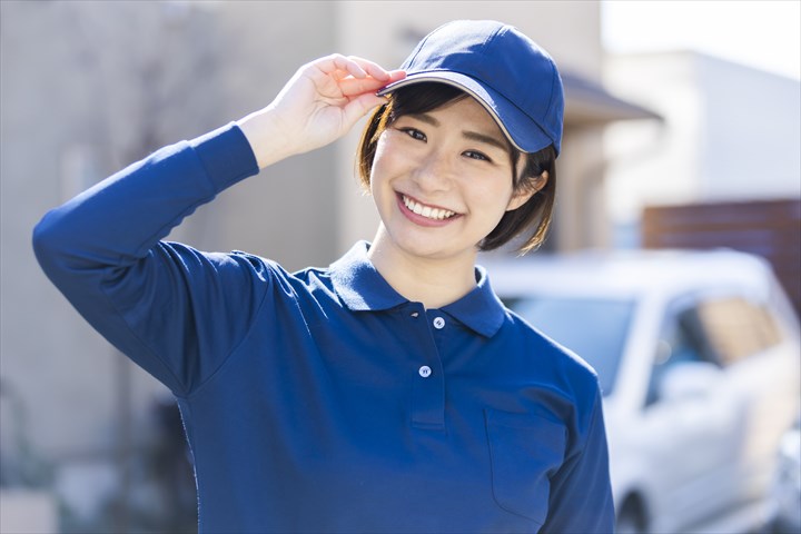 《和歌山市》週払いOK・3ｔ車での食肉加工品の店舗配送ドライバー！（Web面接OK・曜日固定休み）