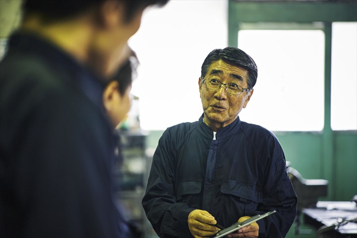 《大阪市大正区》週払いOK・金属部品の溶接機械操作及び補助作業スタッフ！（Web面接OK・未経験歓迎）