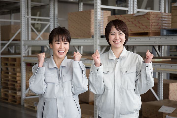 《西脇市》週払いOK・物流倉庫内での仕分けや積込み作業スタッフ！（Web面接OK・土日祝休み）