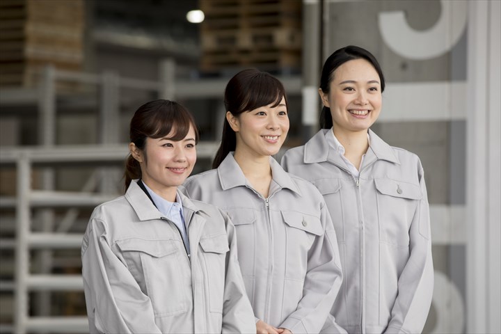 《神戸市西区》週払いOK・物流倉庫内での仕分けや積込み作業スタッフ！（未経験OK・土日祝休み）