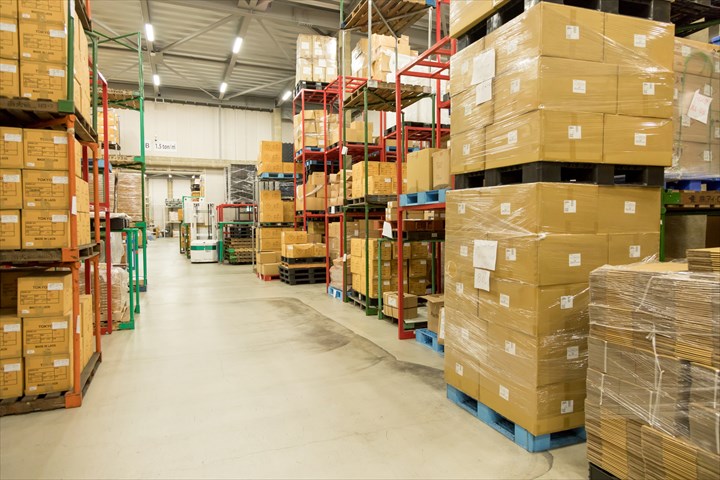 《西宮市》週払いOK・倉庫内での食品の仕分け・入出荷作業スタッフ！（未経験歓迎・週1～相談可能）