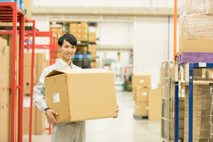 《春日井市》週払いOK・倉庫内でのフローズン商品の仕分け作業スタッフ！（Web面接OK・未経験OK）