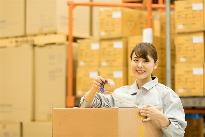 《千葉市稲毛区》週払いOK・倉庫内での3温帯食品のピッキングや格納作業スタッフ！（Web面接OK・2025年10月下旬頃～開始）