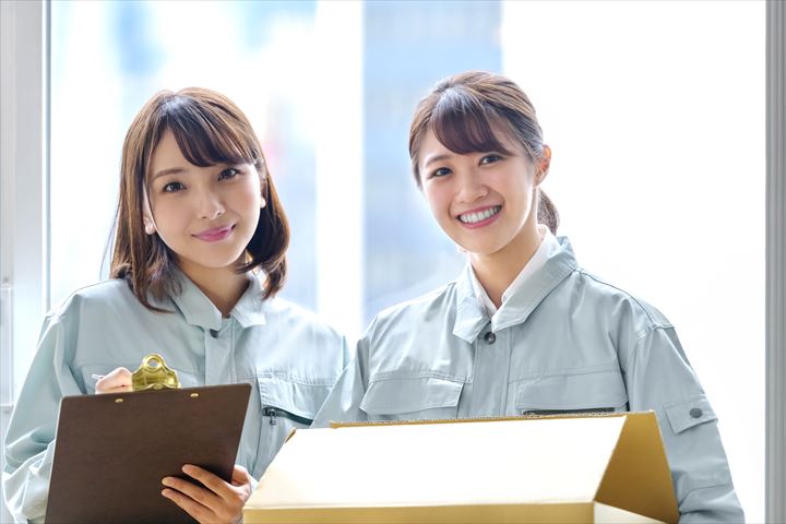 《大牟田市》週払いOK・倉庫内での飲料のピッキングや積み込み作業スタッフ！（シニア活躍中・短時間16:00～20:00）