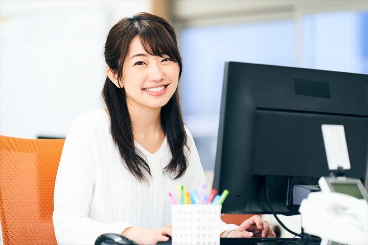 《河内郡上三川町》週払いOK・運送会社での事務スタッフ！（Web面接OK・土日祝休み）