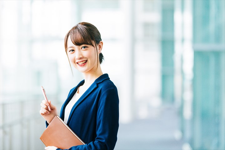 《船橋市》週払いOK・献血ルームでの受付事務スタッフ！（Web面接OK・高時給）