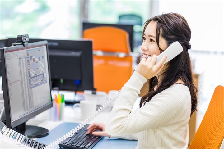 《練馬区》週払いOK・電気設備を取り扱う会社での事務スタッフ！（土日祝休み・高時給）