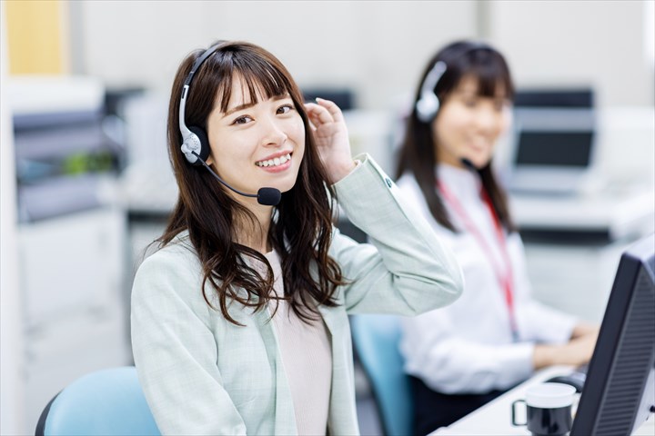 《伊丹市》週払いOK・運送会社での一般事務スタッフ！（土日祝休み・日勤）