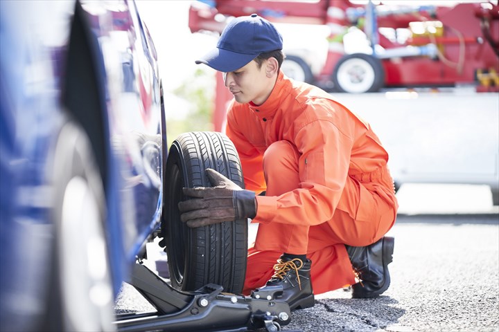 《神戸市長田区》週払いOK・建設機械の整備などのメンテナンススタッフ！（Web面接OK・土日祝休み）