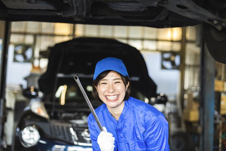 《行田市》週払いOK・修理車両の管理スタッフ！（年末までの短期・土日祝休み）