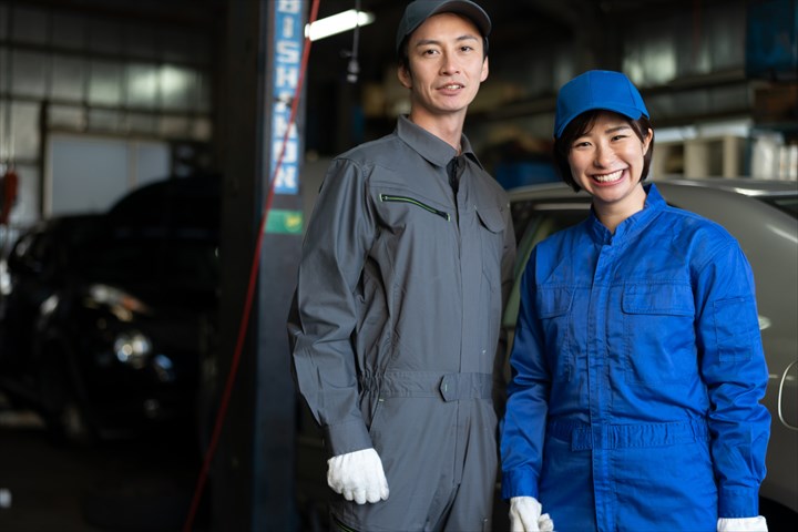 《牧之原市》週払いOK・修理車両の管理スタッフ！（土日祝休み・未経験歓迎）