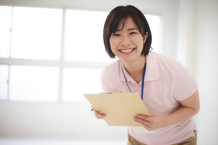 《横浜市都筑区》週払いOK・訪問医療関係の医療事務及び相談窓口スタッフ！（土日祝休み・業務延長ほぼ無し）