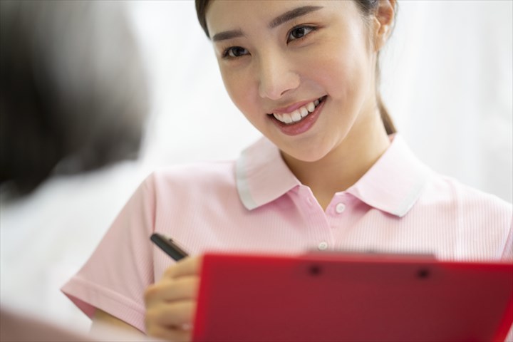 《板橋区》週払いOK・特別養護老人ホームでの看護スタッフ！（週4・日勤）